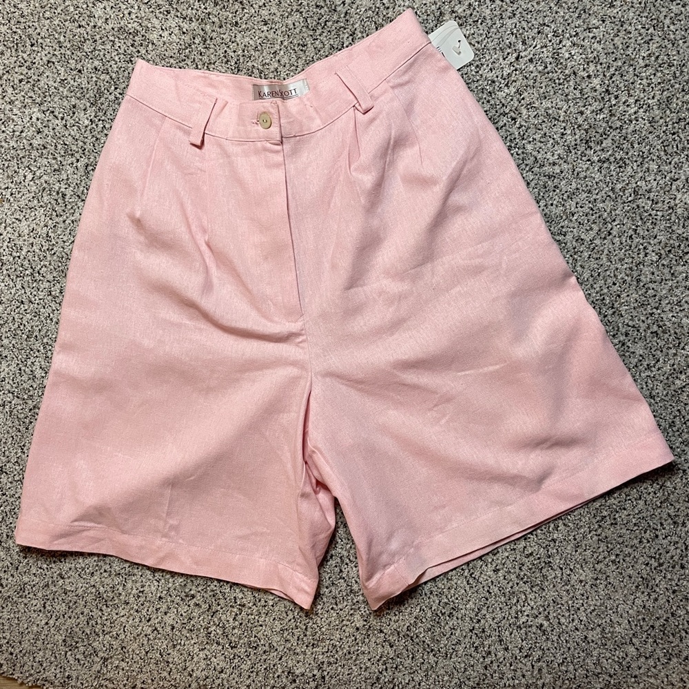Karen Scott Shorts Women Light Pink Size 8